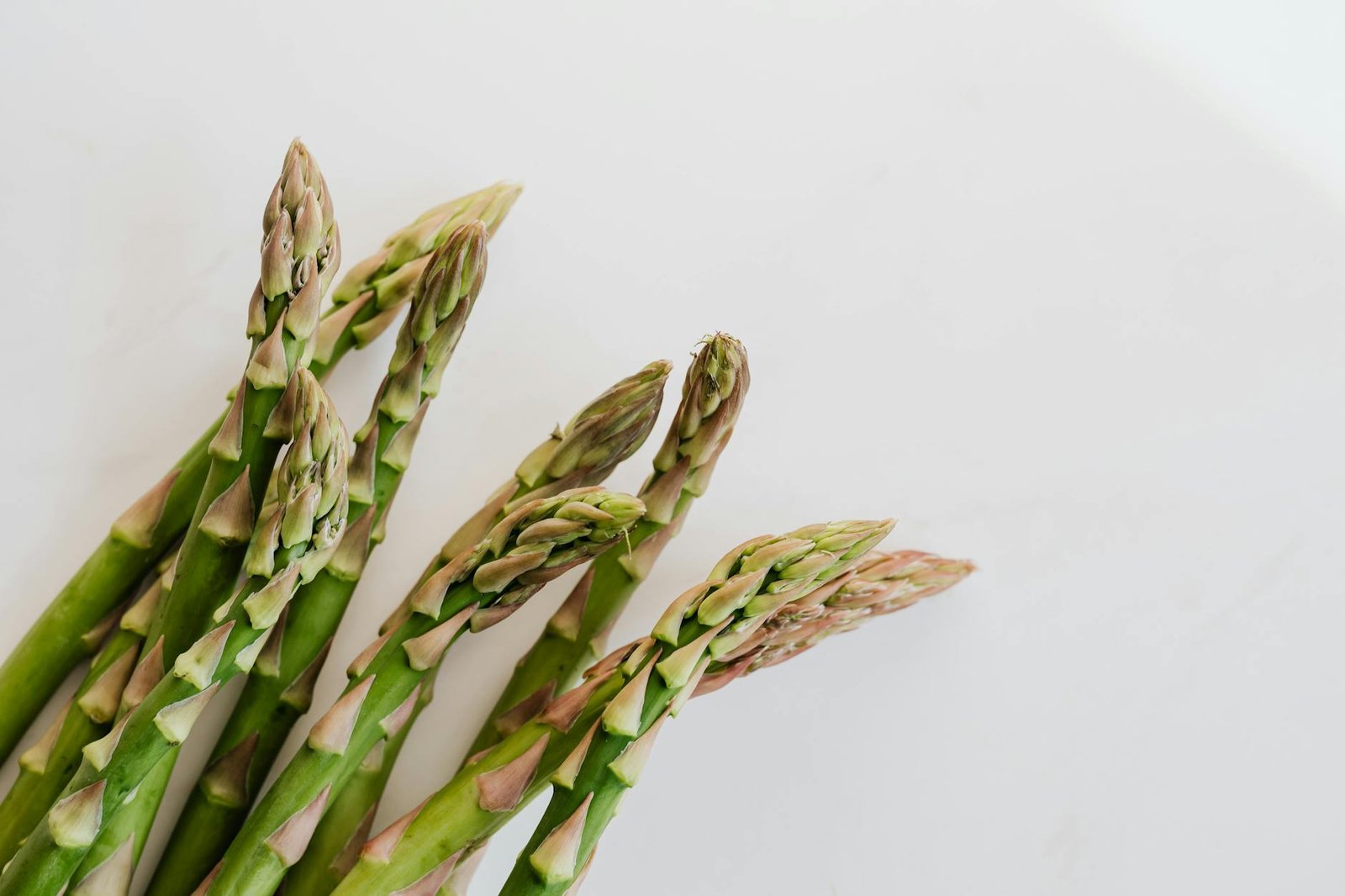 Read more about the article What is the healthiest way to eat asparagus?